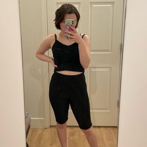 cute black butt lift shorts with pockets!
